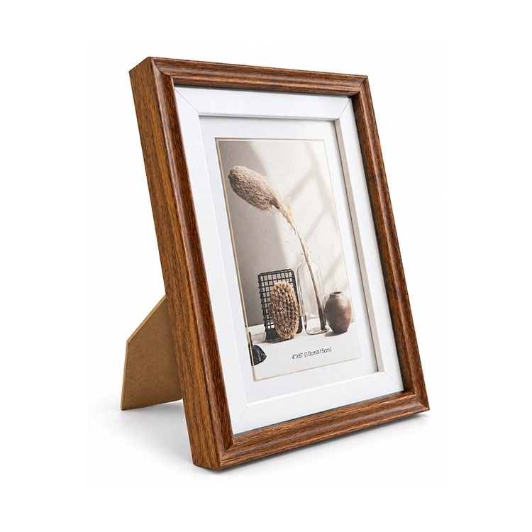 Ahşap Paspartulu Ceviz Rengi Fotoğraf Çerçevesi - 10x15cm