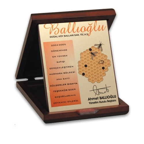 Ahşap Kutulu Plaket 18x14 