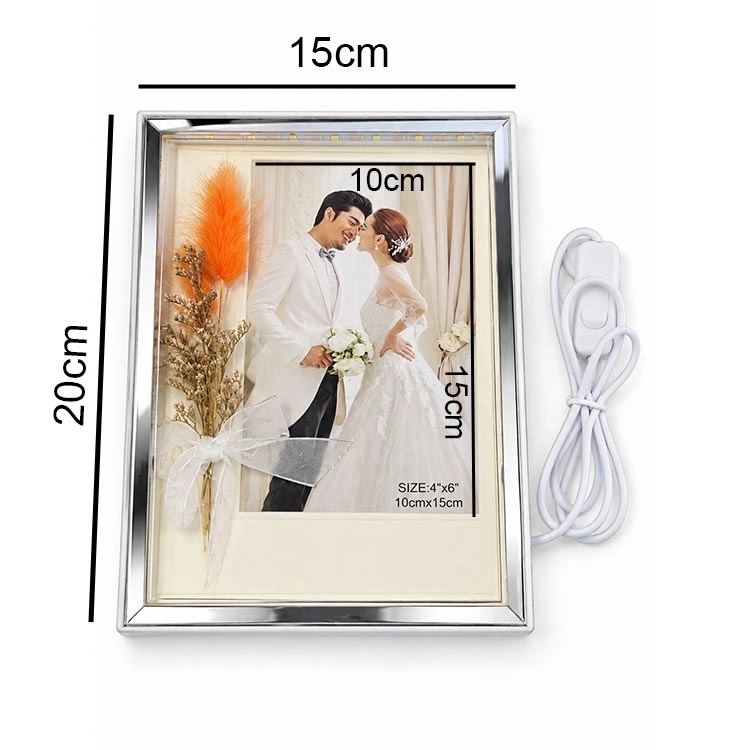 Çiçekli Led Işıklı Fotoğraf Çerçevesi