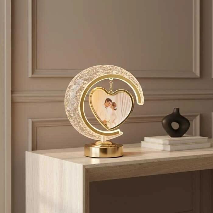 Led’li Kalpli Hilal Fotoğraf Çerçevesi