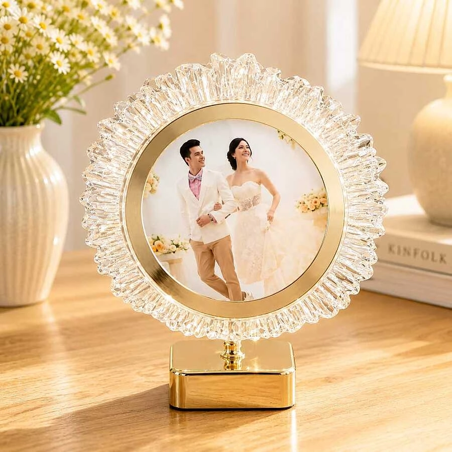 Dekoratif Işıklı Yuvarlak Fotoğraf Çerçeve Altın
