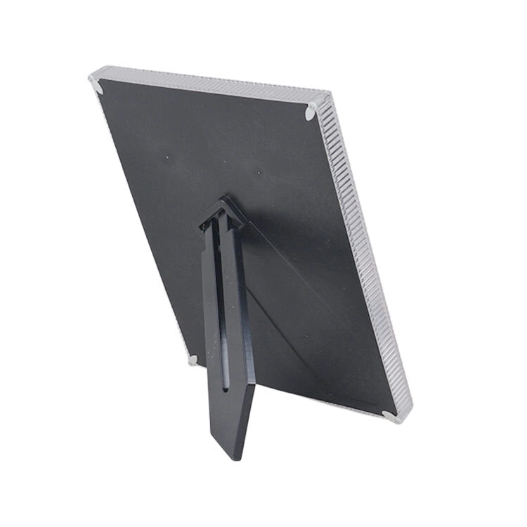 Kalpli Led Işıklı Kristal Fotoğraf Çerçevesi - 20x25cm