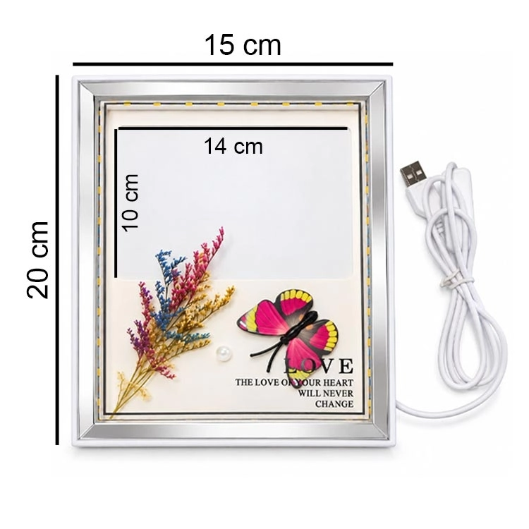 Kelebek ve Kuru Çiçekli Led Işıklı Fotoğraf Çerçevesi