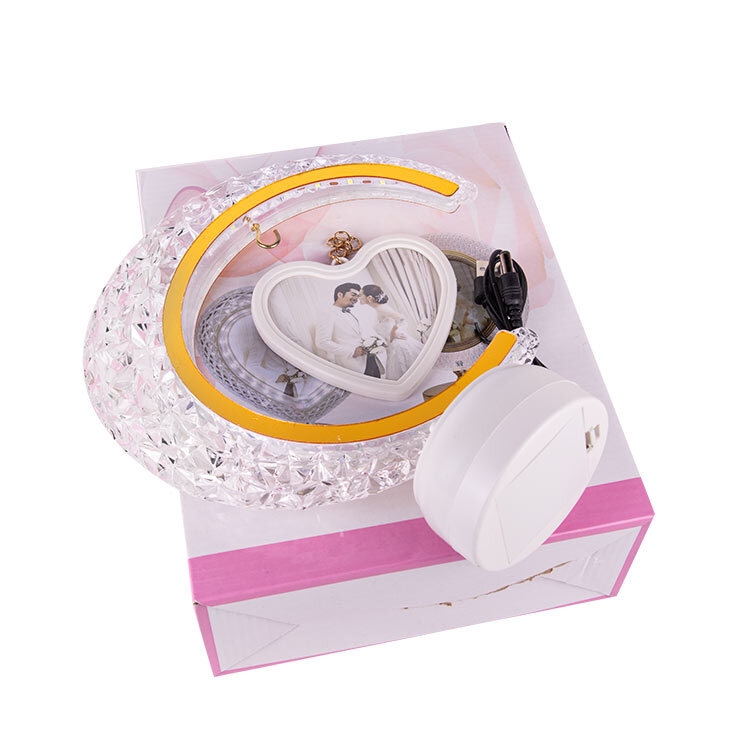 Led’li%20Kalpli%20Hilal%20Fotoğraf%20Çerçevesi