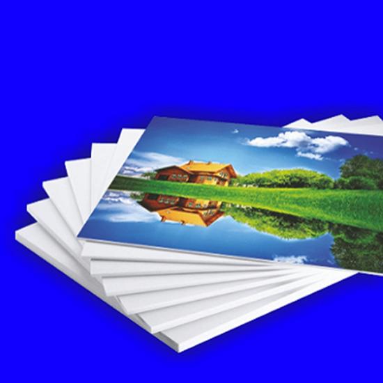Yapışkanlı 4 lü Fotoblok türü çerçeveler 