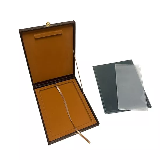 Deri Kutulu Cam Plaket Set