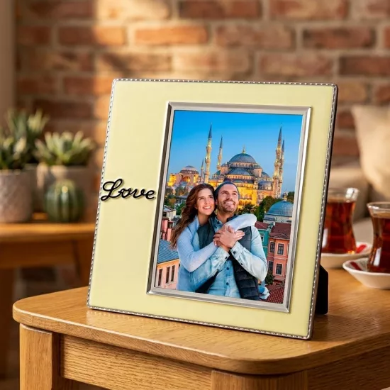 Love Desenli Fotoğraf Çerçevesi 20x25