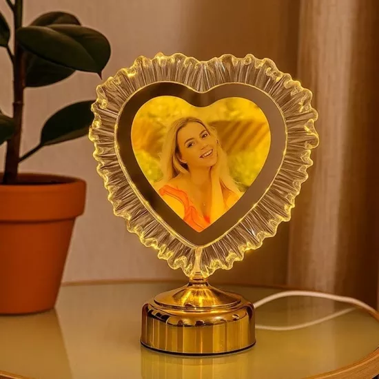 Kristal Kalpli Ledli Fotoğraf Çerçevesi 