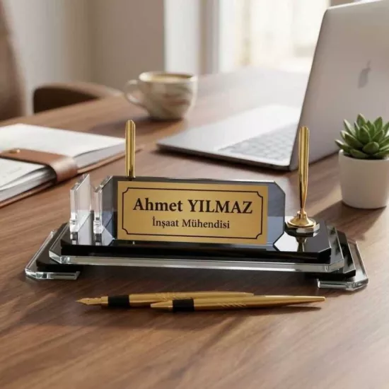 Kristal Masa İsimliği 