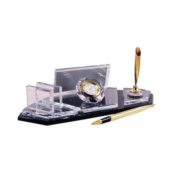  Kristal Masa İsimliği