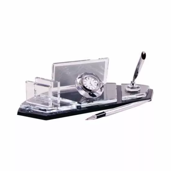  Kristal Masa İsimliği