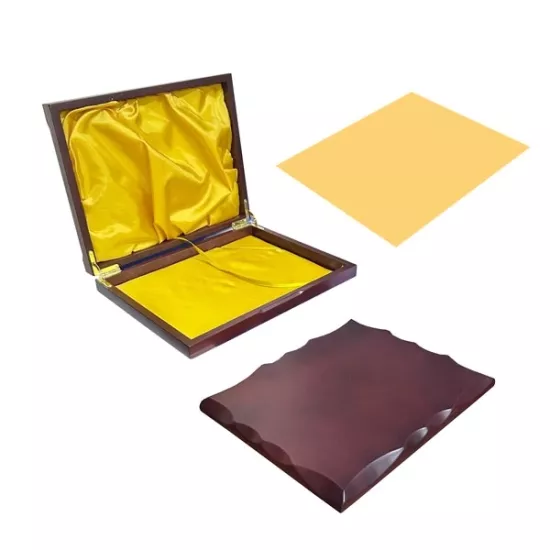 Lüks Ahşap Kutulu Plaket 23x28 cm