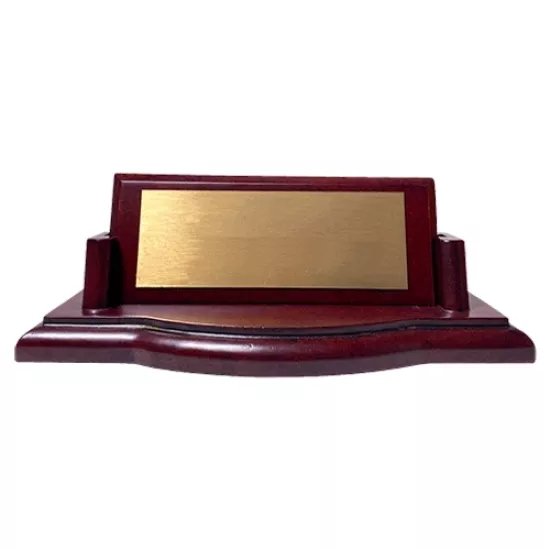 Ahşap Masa İsimlik