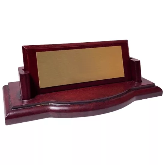 Ahşap Masa İsimlik