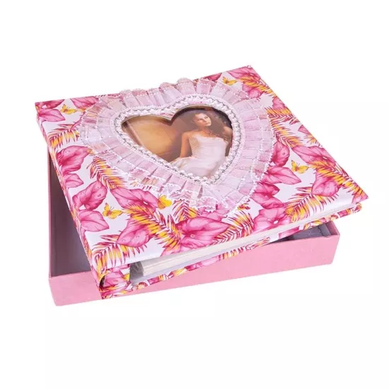 Yapışkanlı 20 Yaprak Kutulu Dantelli  - 22x25cm