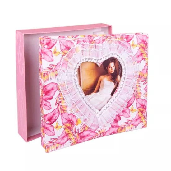 Yapışkanlı 20 Yaprak Kutulu Dantelli  - 22x25cm