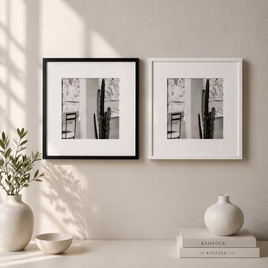 Yapışkanlı Paspartulu  Fotoğraf Çerçevesi 