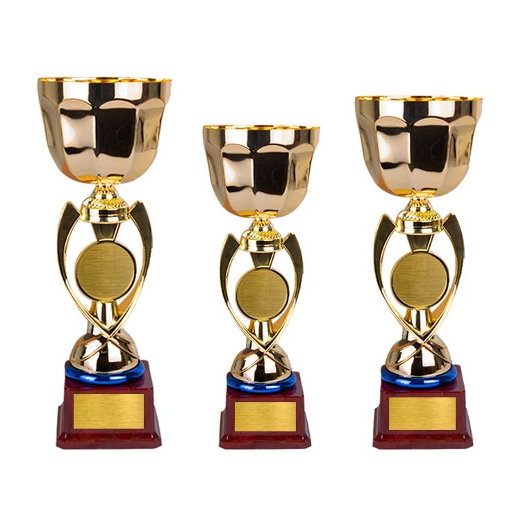 Ödül%20Kupaları%2026/28/32%20cm